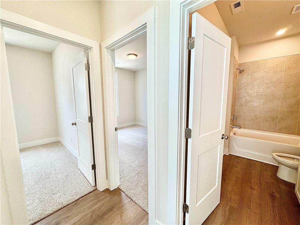 Pinecone - Residential Lease
