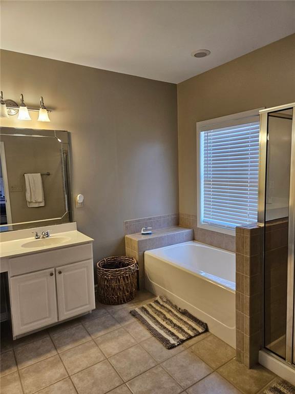 GLENIVY TOWNHOMES - Residential Lease