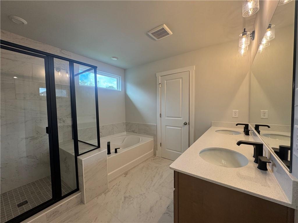 4660 Rosarian Drive