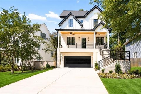 Photo of 1385 Sylvan Circle NE, Brookhaven, GA 30319 (MLS # 7784365)