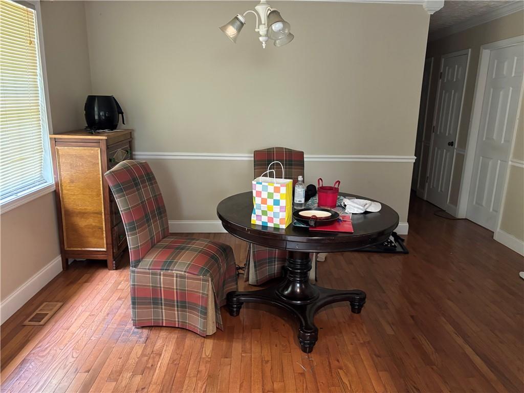 448 Springfield Drive, Woodstock, Georgia image 4