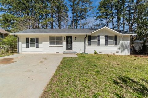 80 Crystal River Drive Riverdale GA 30274