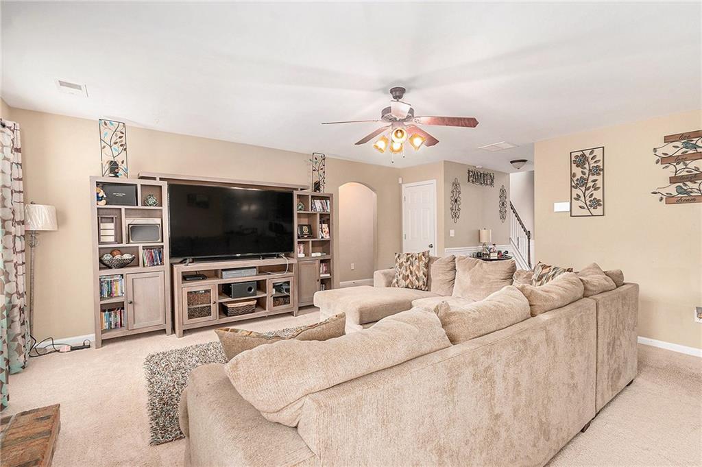 1200 Pendley Point