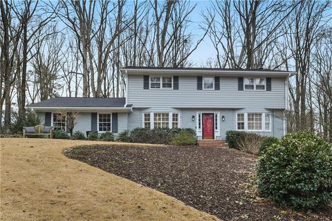 1643 Chateau Drive Atlanta GA 30338