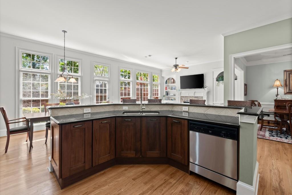 6265 Spalding Drive, Peachtree Corners, Georgia image 13