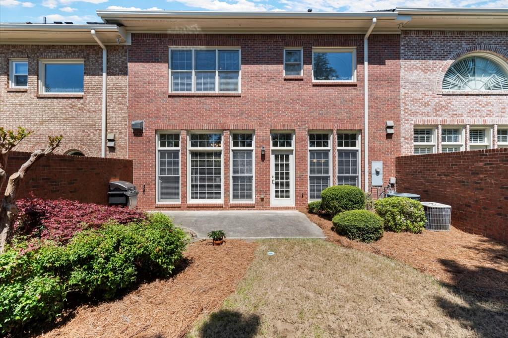 6265 Spalding Drive, Peachtree Corners, Georgia image 23