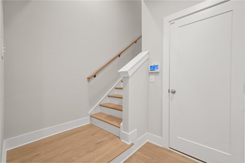 ROWAN WALK - Residential Lease