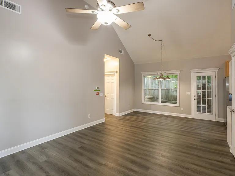 122 Mashburn Place