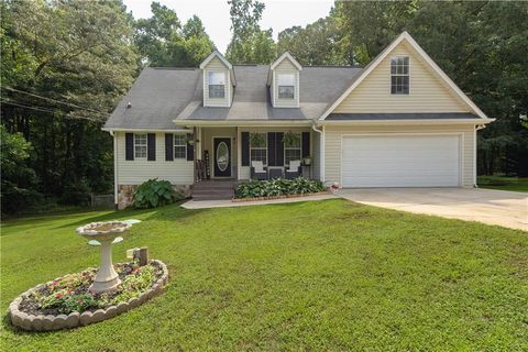 Homes For Sale - 116 Duncans Mill Drive<br/> Locust Grove, GA 30248