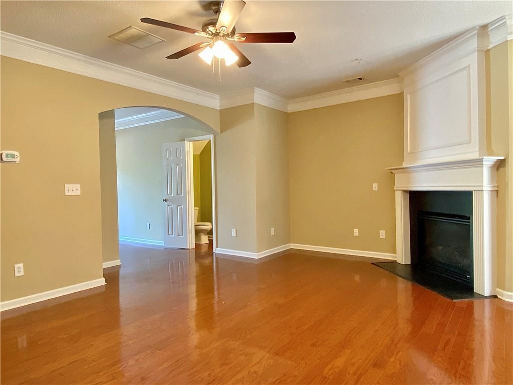 921 Magnolia Leaf Drive