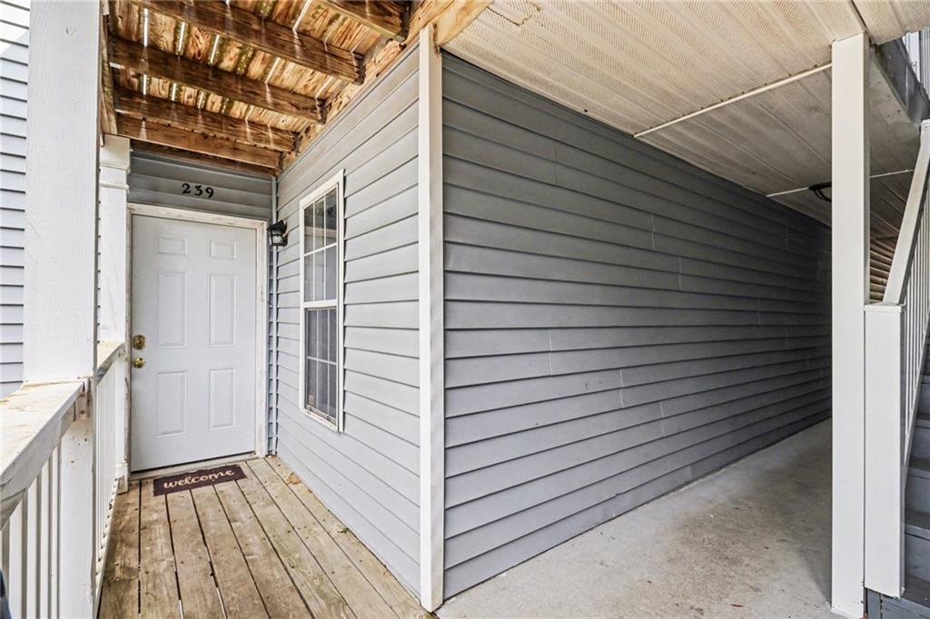 239 Cobblestone Trail