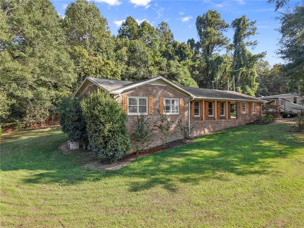 3675 Roy Parks Road