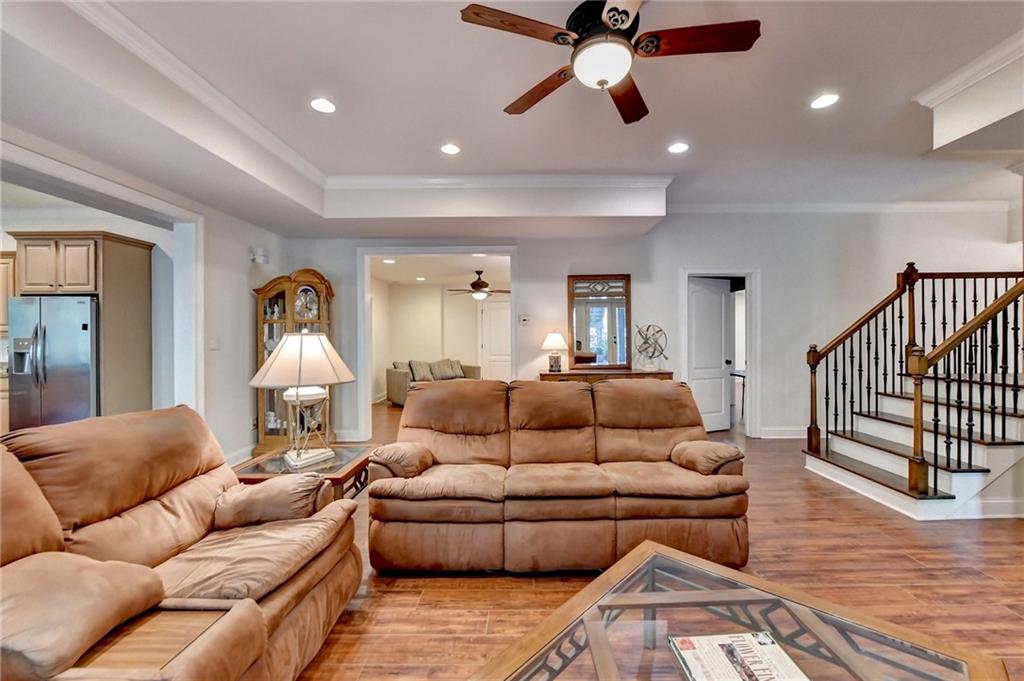 ST MARLO COUNTRY CLUB - Residential