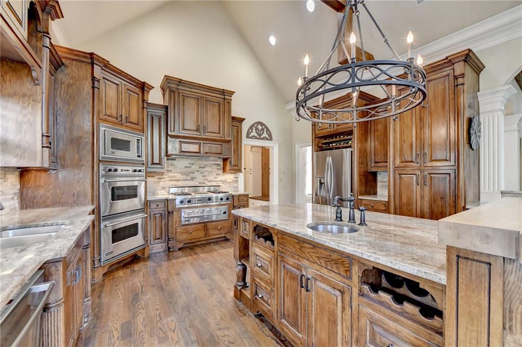 ST MARLO COUNTRY CLUB - Residential