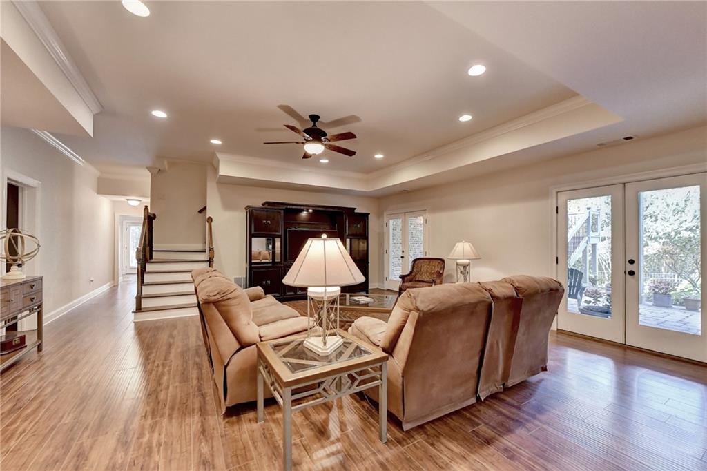 ST MARLO COUNTRY CLUB - Residential