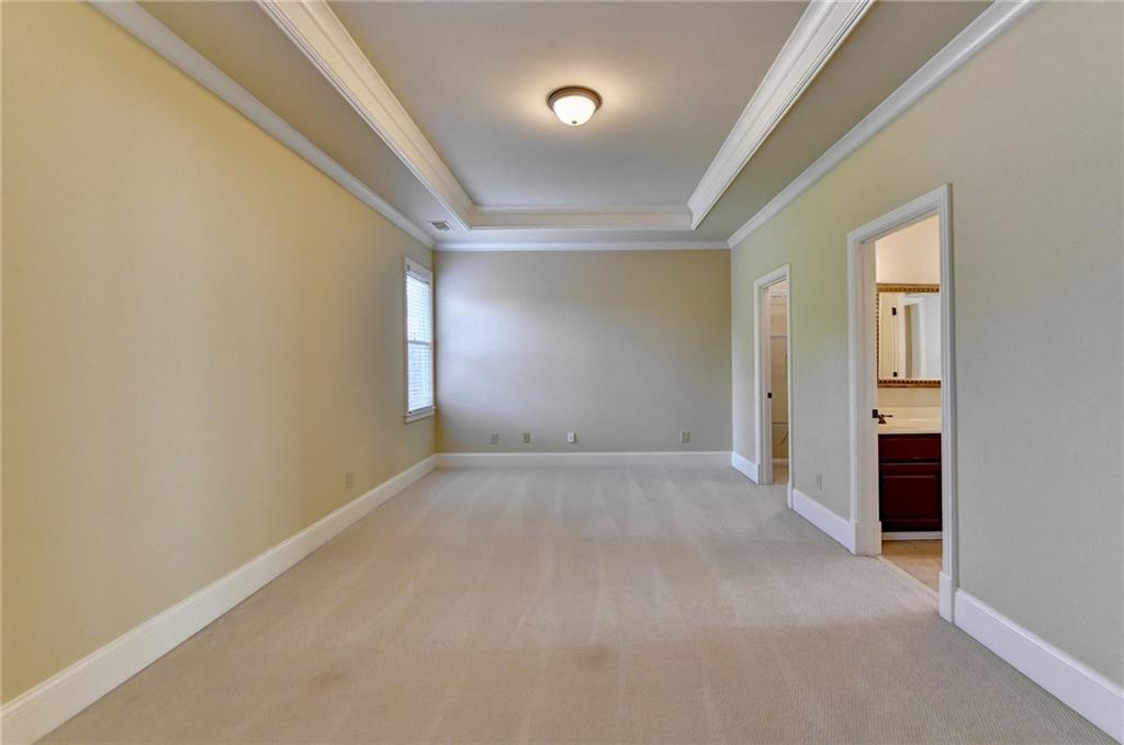 ST MARLO COUNTRY CLUB - Residential