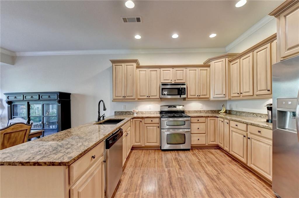 ST MARLO COUNTRY CLUB - Residential