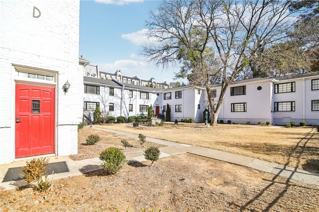 99 Peachtree Memorial Drive NW D3