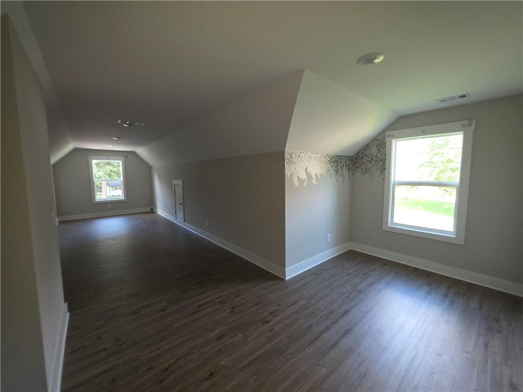 1816 Oak Spring Street