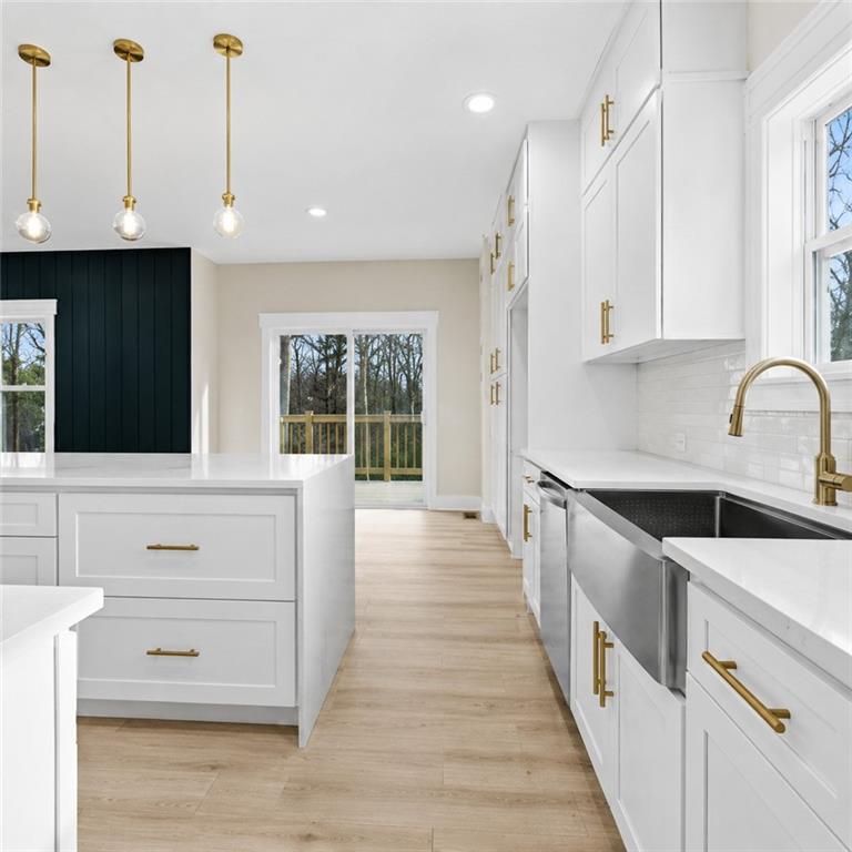 320 Hunnicutt Road SE