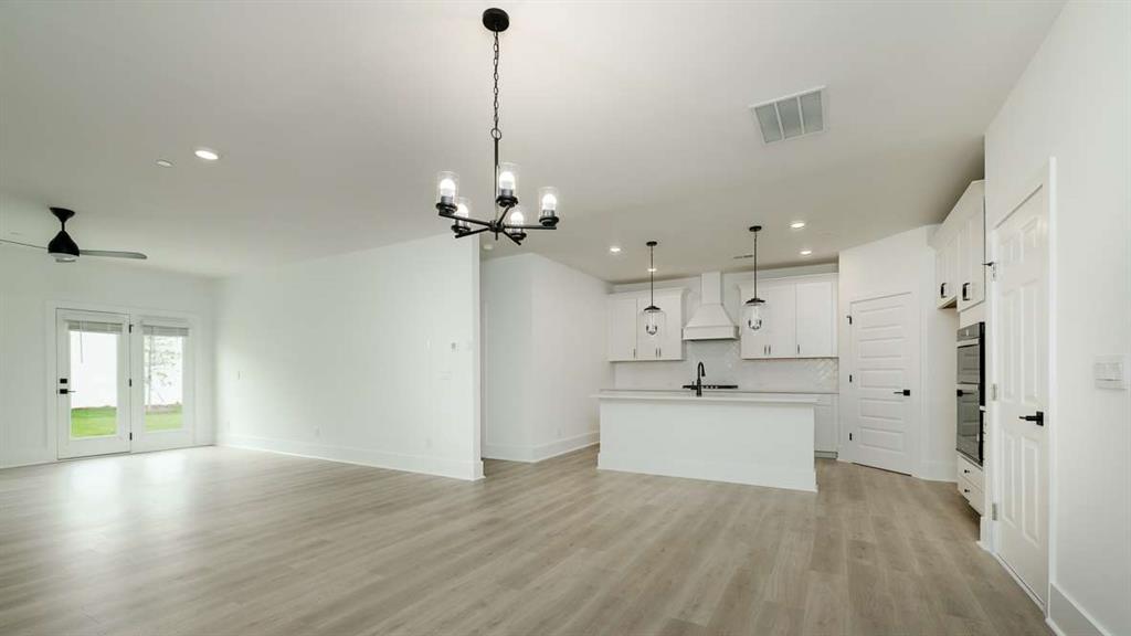 1830 Butterfly Way