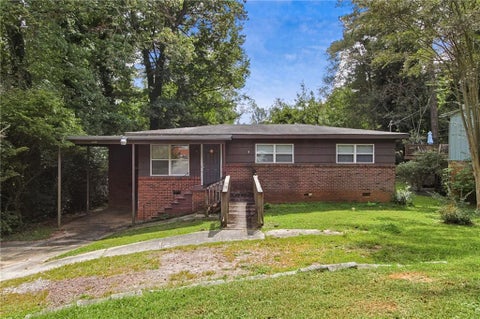 Homes For Sale - 3085 Piper Drive<br/> Decatur, GA 30033