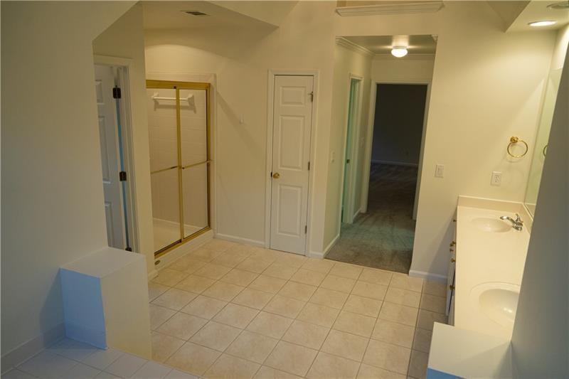 Easthampton - Residential Lease