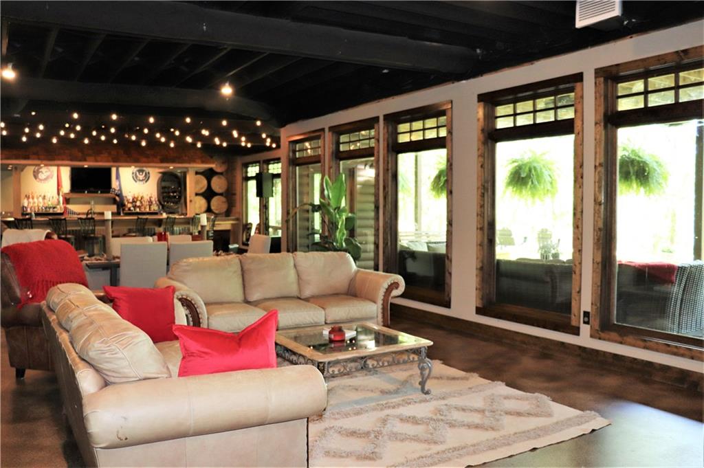Ellenwood/Private Estate - Residential