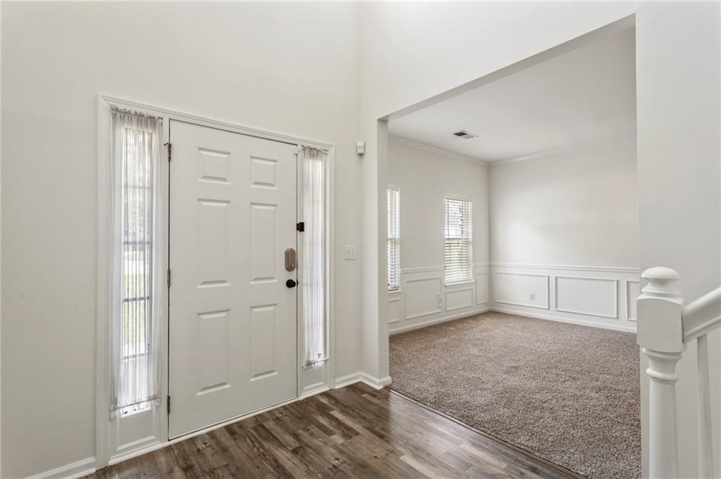 209 Courtland Oaks Drive, Marietta, Georgia image 7