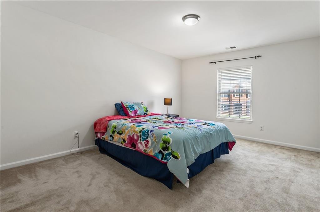 209 Courtland Oaks Drive, Marietta, Georgia image 35