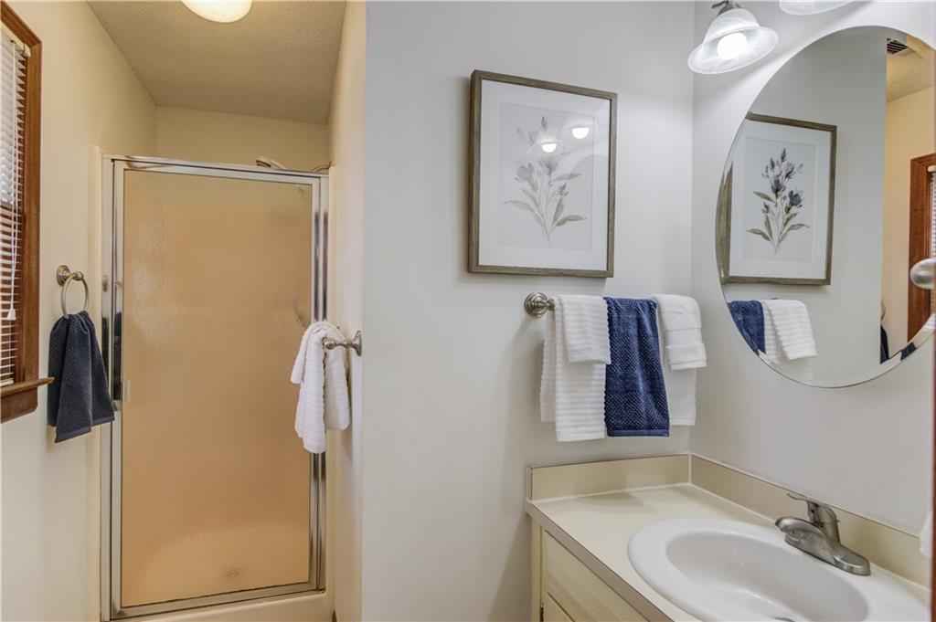 4241 Friar Tuck Lane, Buford, Georgia image 18