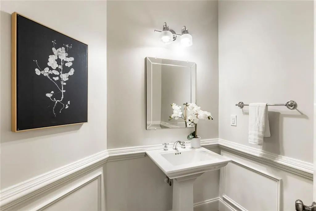 Milton, Georgia 30004, United States, 5 Bedrooms Bedrooms, ,6 BathroomsBathrooms,Residential,Active,247643