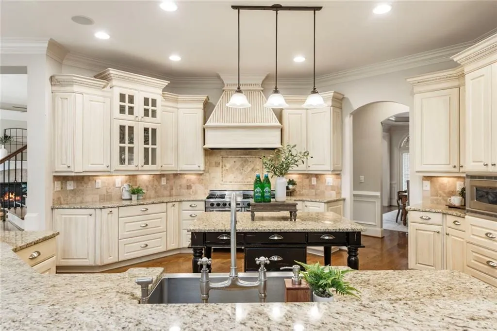 Milton, Georgia 30004, United States, 5 Bedrooms Bedrooms, ,6 BathroomsBathrooms,Residential,Active,247643