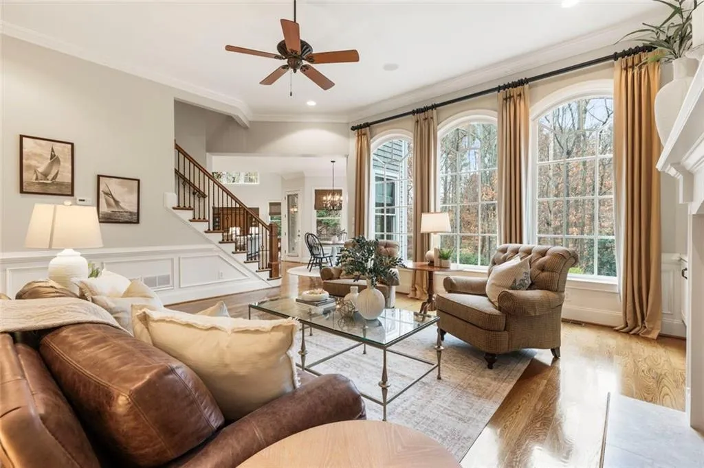 Milton, Georgia 30004, United States, 5 Bedrooms Bedrooms, ,6 BathroomsBathrooms,Residential,Active,247643