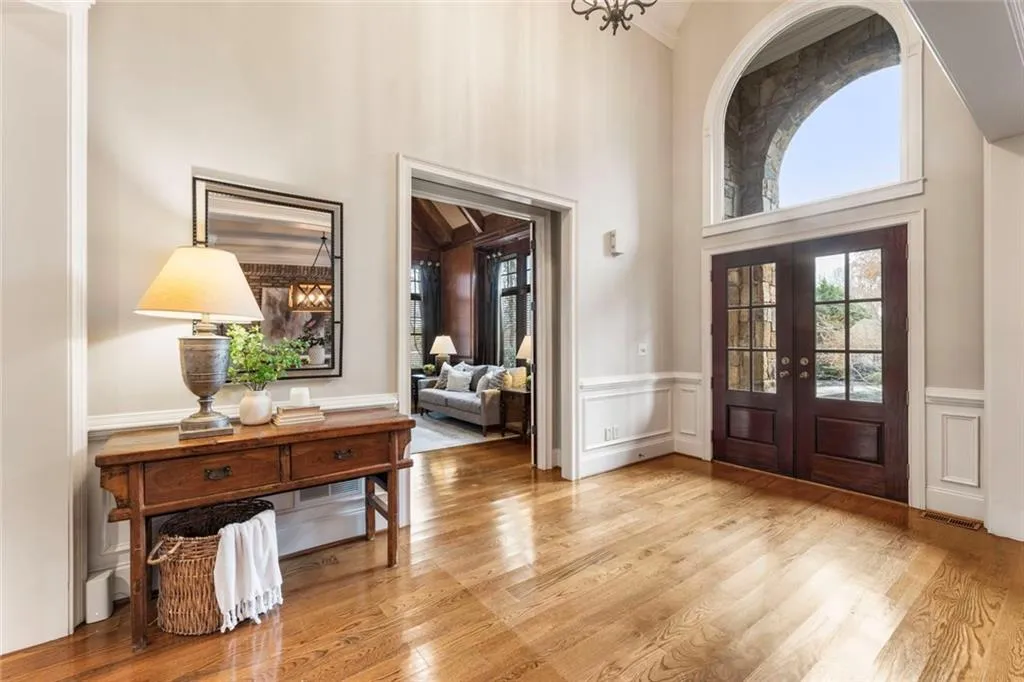 Milton, Georgia 30004, United States, 5 Bedrooms Bedrooms, ,6 BathroomsBathrooms,Residential,Active,247643