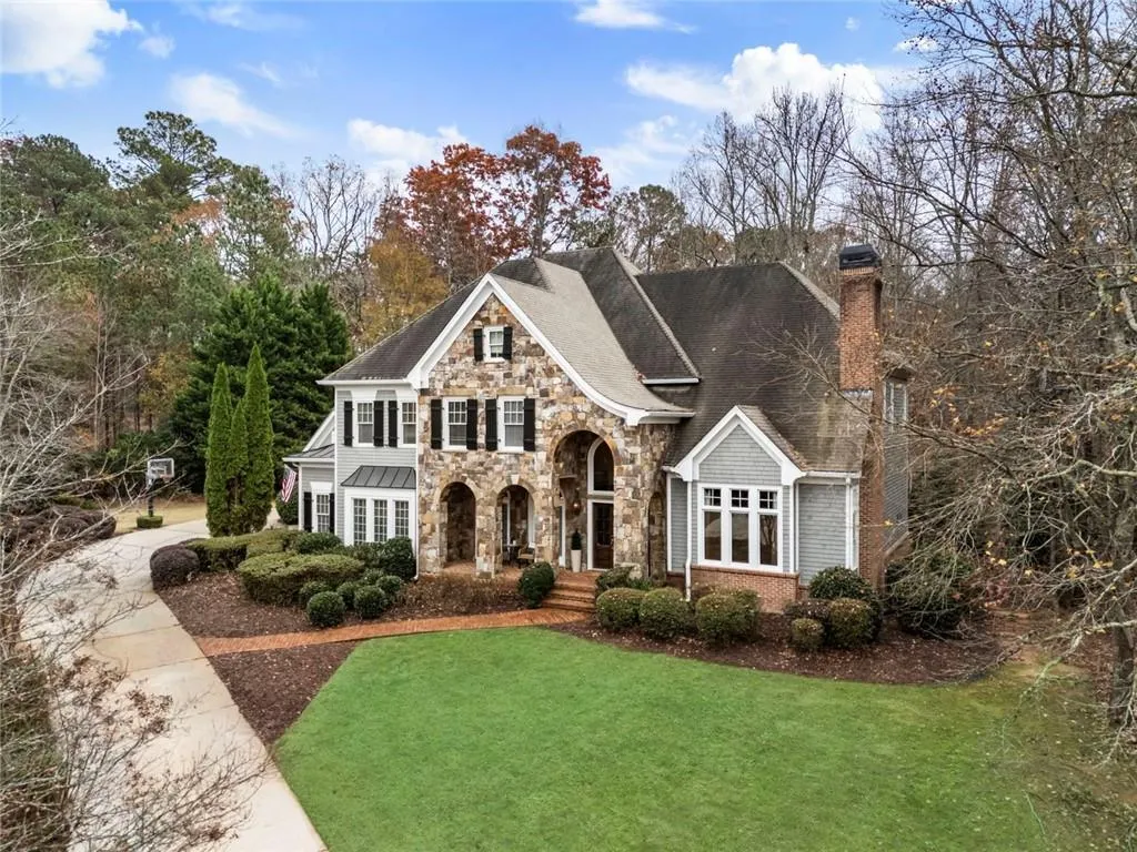 Milton, Georgia 30004, United States, 5 Bedrooms Bedrooms, ,6 BathroomsBathrooms,Residential,Active,247643