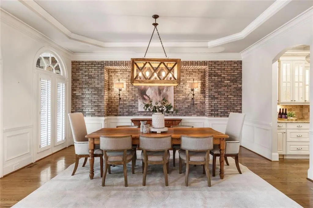 Milton, Georgia 30004, United States, 5 Bedrooms Bedrooms, ,6 BathroomsBathrooms,Residential,Active,247643