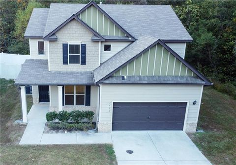 A home in Fairburn