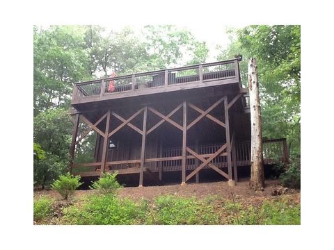 A home in Ellijay