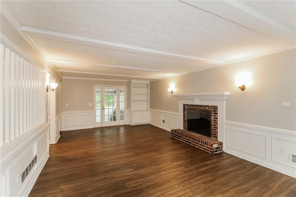 2848 Creekwood Drive, Snellville, Georgia image 6
