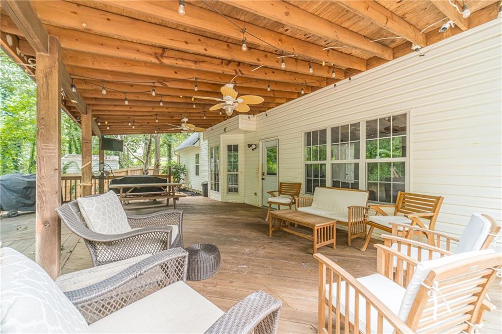 3045 Summit Lane