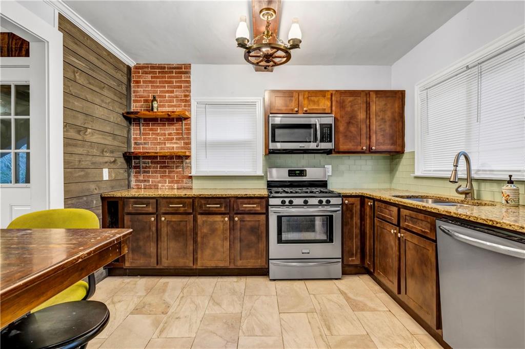 1747 Parkhill Drive, Decatur, Georgia image 7