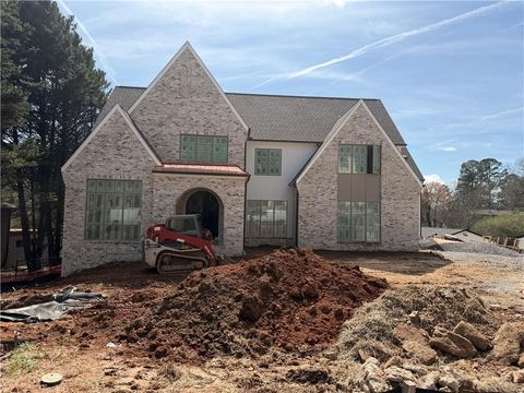 228 Thomas Circle Roswell GA 30075