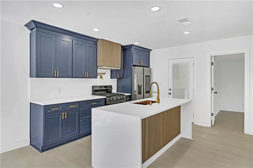 2067 Arlington Circle, Atlanta, Georgia image 1