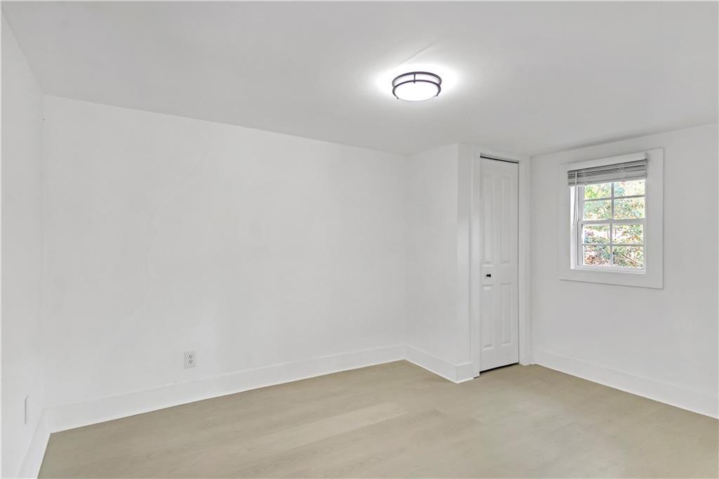 2067 Arlington Circle, Atlanta, Georgia image 12