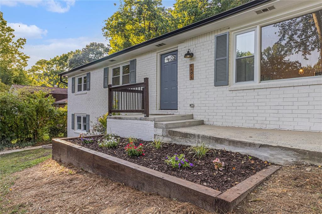 2494 Windmere Drive Northwest