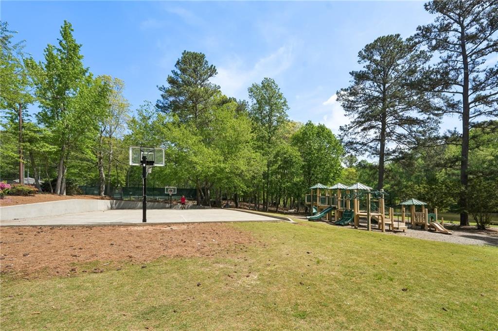 4553 Pond Lane, Marietta, Georgia image 34