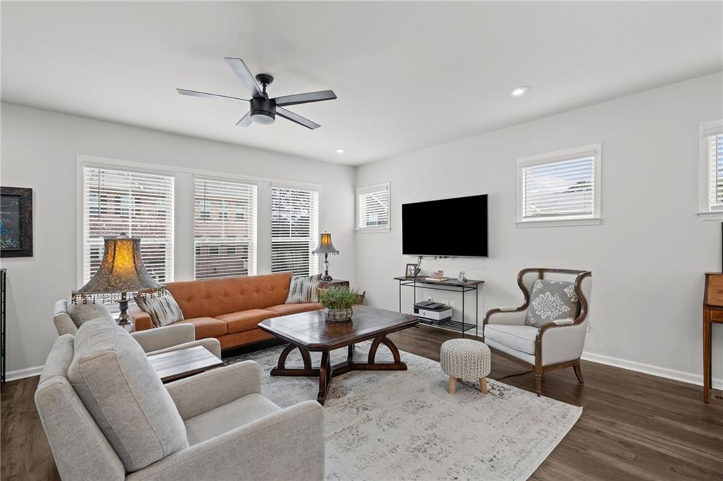 3498 Hidden Valley Circle