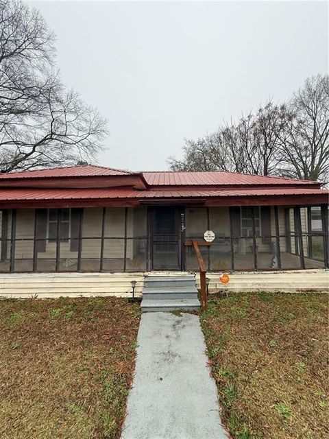 228 Rose Avenue Woodbury GA 30293