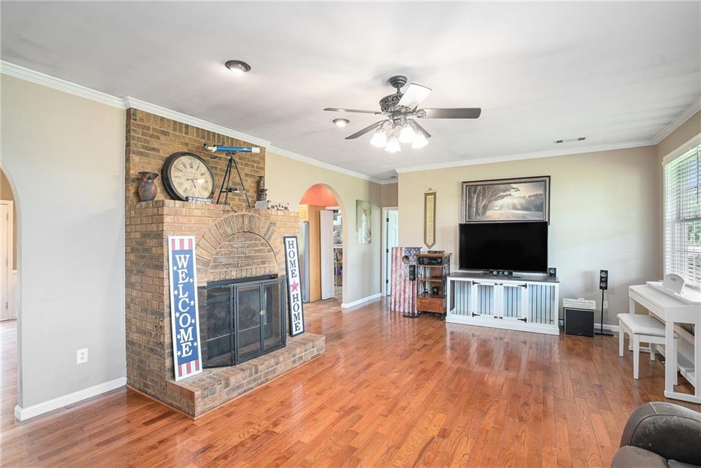 257 Old Highway 41 NW